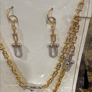 Elegant Gold and Silver Jewelry Set